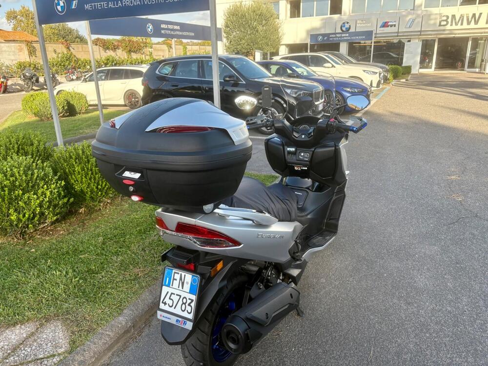 Suzuki Burgman 400 (2022 - 24) (5)