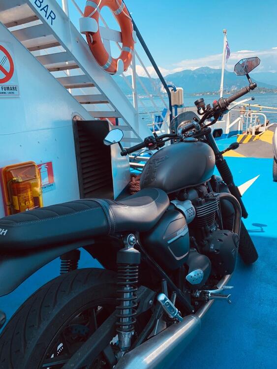 Triumph Street Twin 900 (2019 - 20) (4)