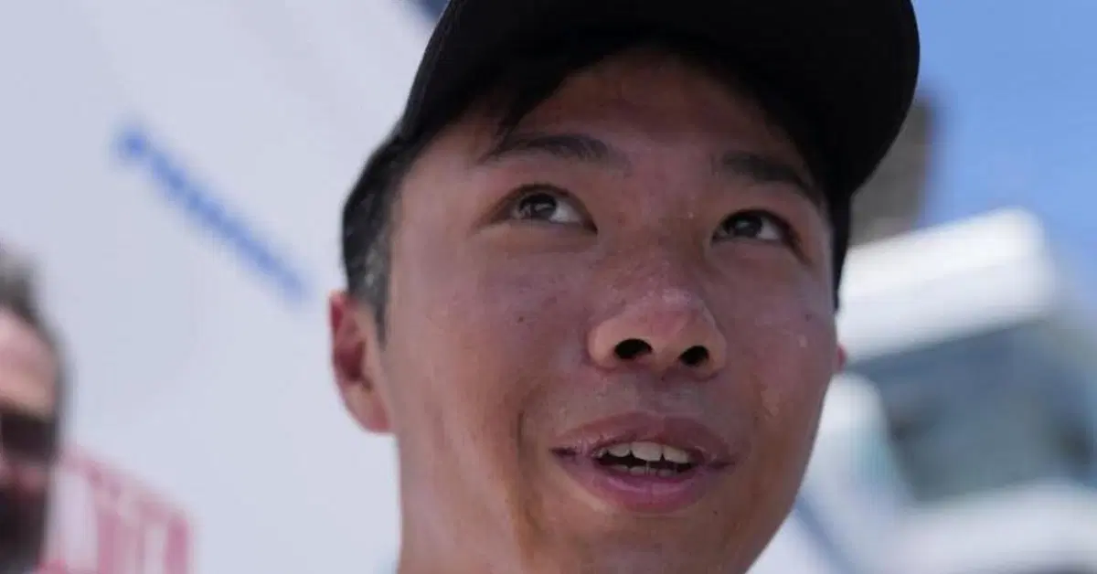 MotoGP 2025. GP della Malesia. Moto3: ritardo di quasi due ore e gara ridotta per incidente nel giro di schieramento. La vittoria va a Taiyo Furusato
