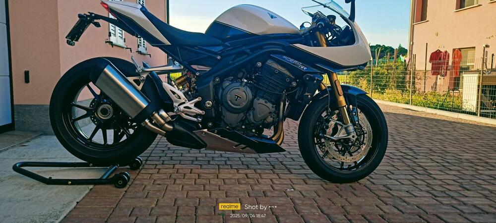 Triumph Speed Triple 1200 RR (2022 - 25) (5)