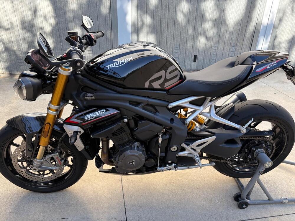 Triumph Speed Triple 1200 RS (2021 - 24) (2)