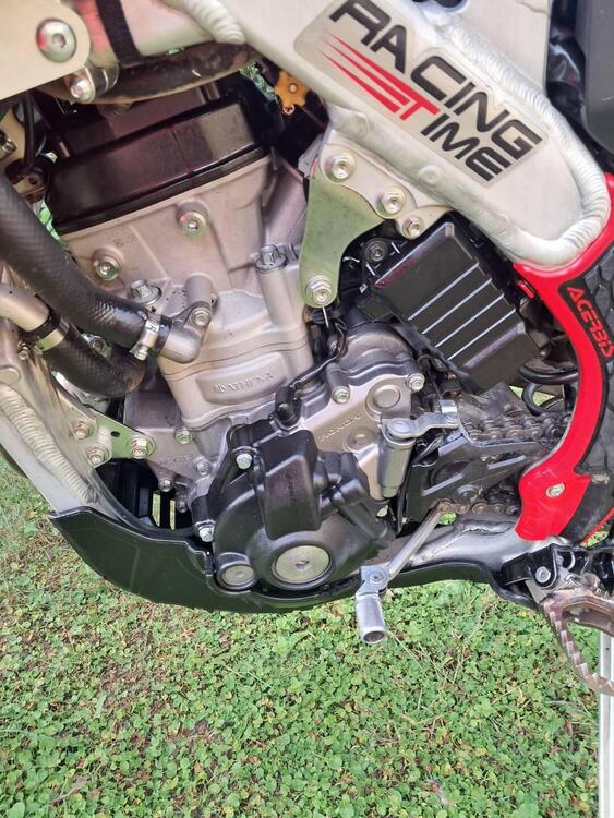 Honda CRF 300 RX Enduro (2025) (4)