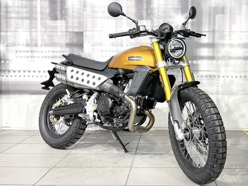 Fantic Motor Caballero 500 Deluxe (2025 - 26)
