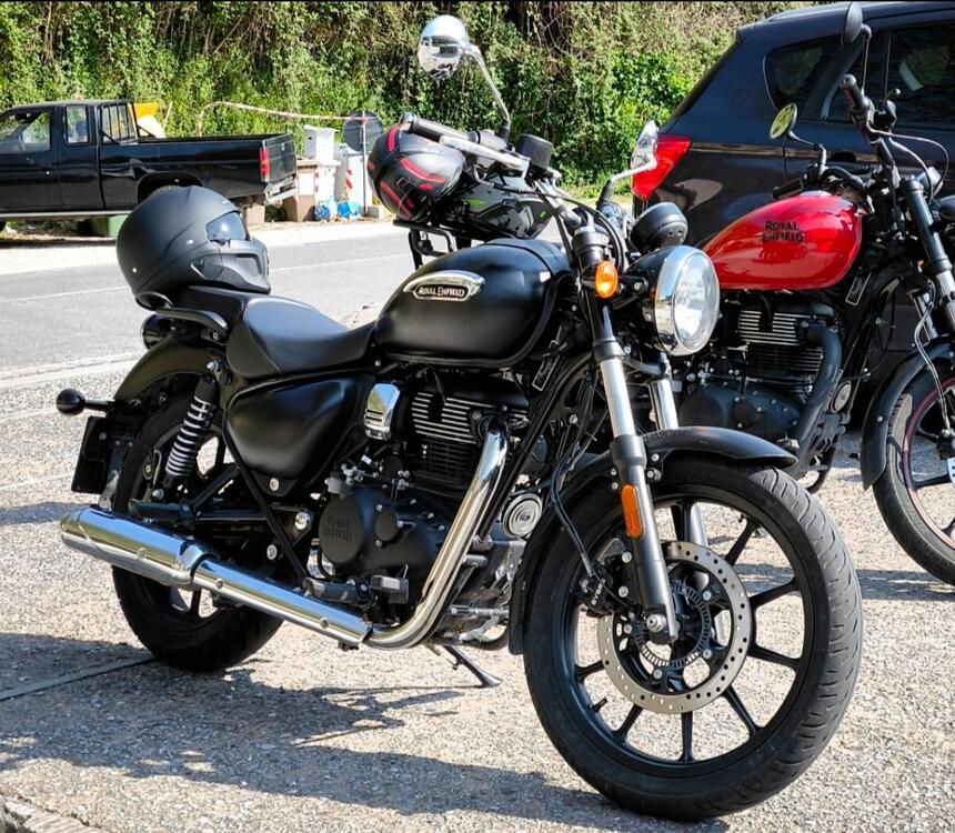 Royal Enfield Meteor 350 Stellar (2021 - 25)