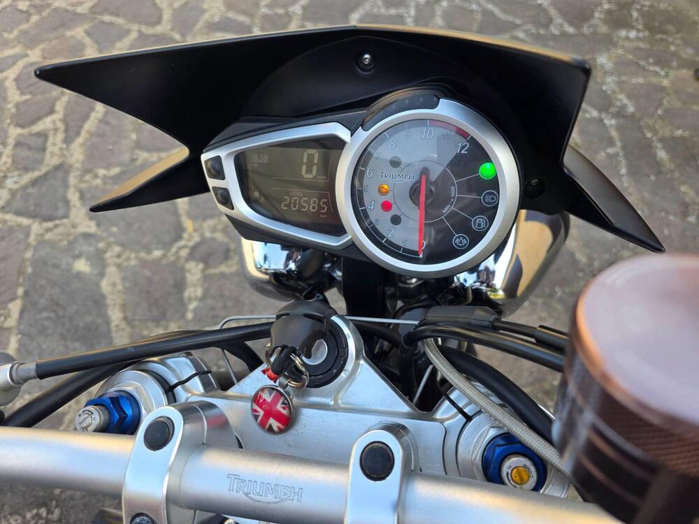 Triumph Speed Triple 1050 (2005 - 11)