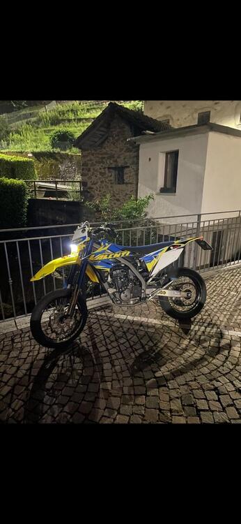 Valenti Racing SM 125 Z (2023 - 25) (2)