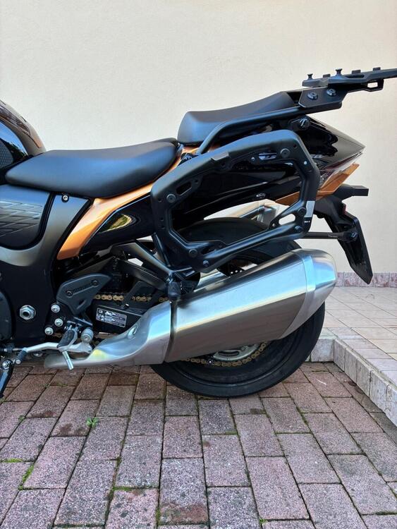 Suzuki GSX 1300 R Hayabusa (2021 - 24) (3)