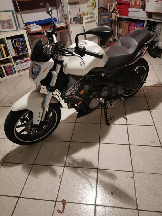 Benelli BN 302 (2017 - 19) (3)