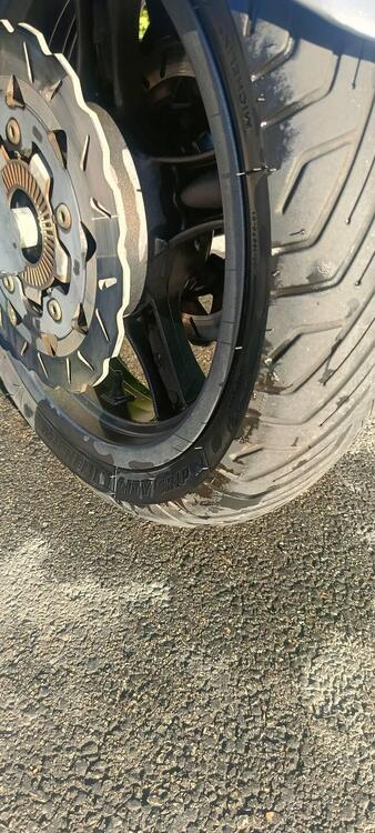 Kymco Xciting 300i (3)