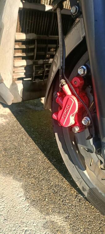 Kymco Xciting 300i (4)