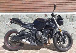 Triumph Street Triple S (2017 - 19) usata