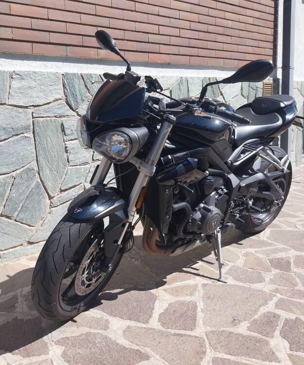 Triumph Street Triple S (2017 - 19) (2)