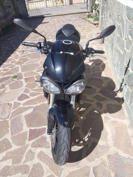 Triumph Street Triple S (2017 - 19) (3)
