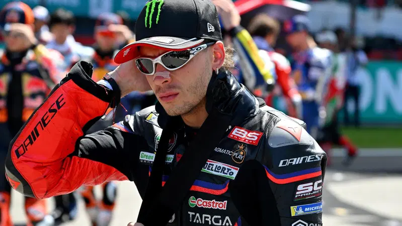 MotoGP 2025. GP della Malesia. Marco Bezzecchi: "I ragazzi sono fantastici perch&eacute; nonostante le difficolt&agrave; si sono messi gi&ugrave;: questo &egrave; quello che mi piace di pi&ugrave;"