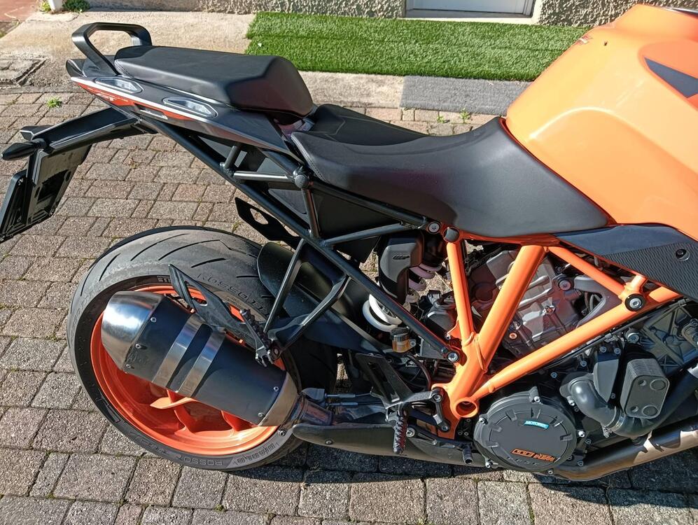 KTM 1290 Super Duke GT (2019 - 20) (3)