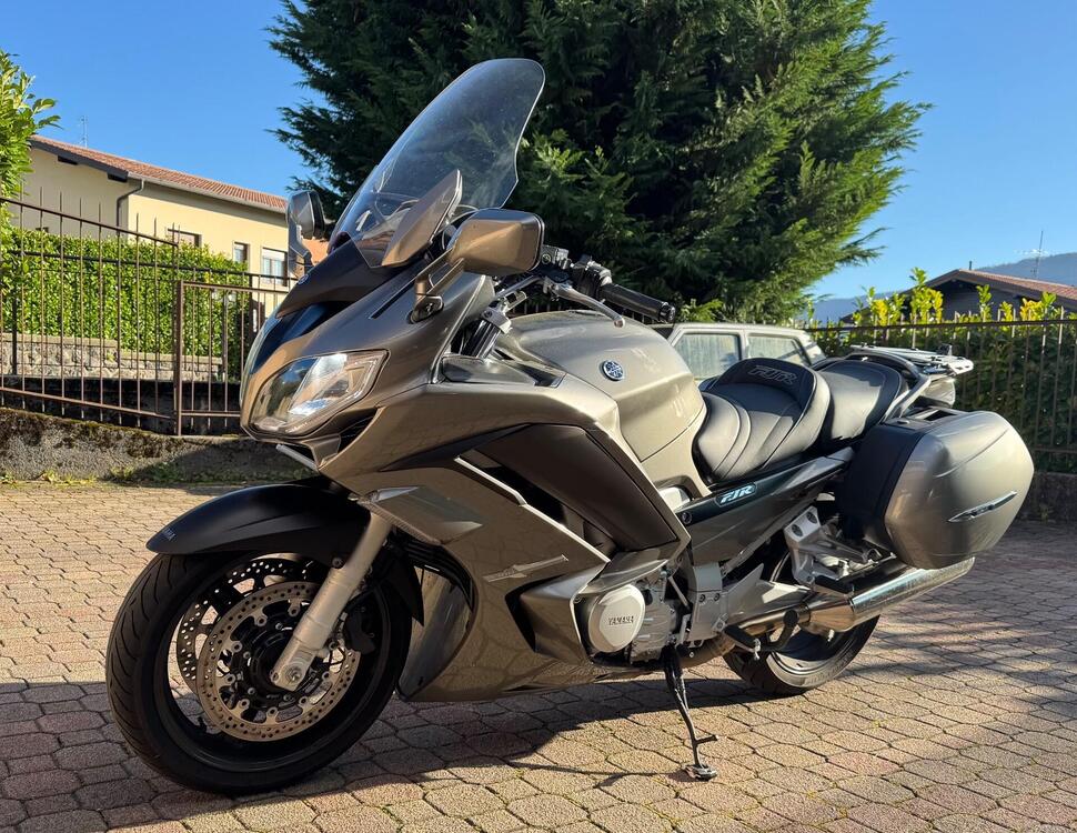 Yamaha FJR 1300 A (2013 - 15) (2)