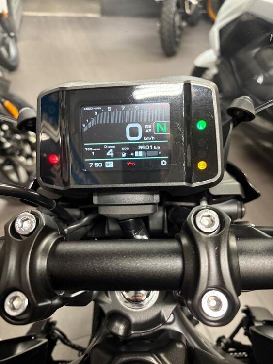 Yamaha MT-09 SP (2021 - 23) (4)