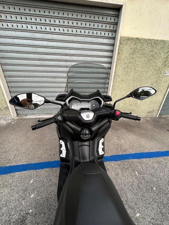 Yamaha X-Max 300 (2021 - 24) (2)