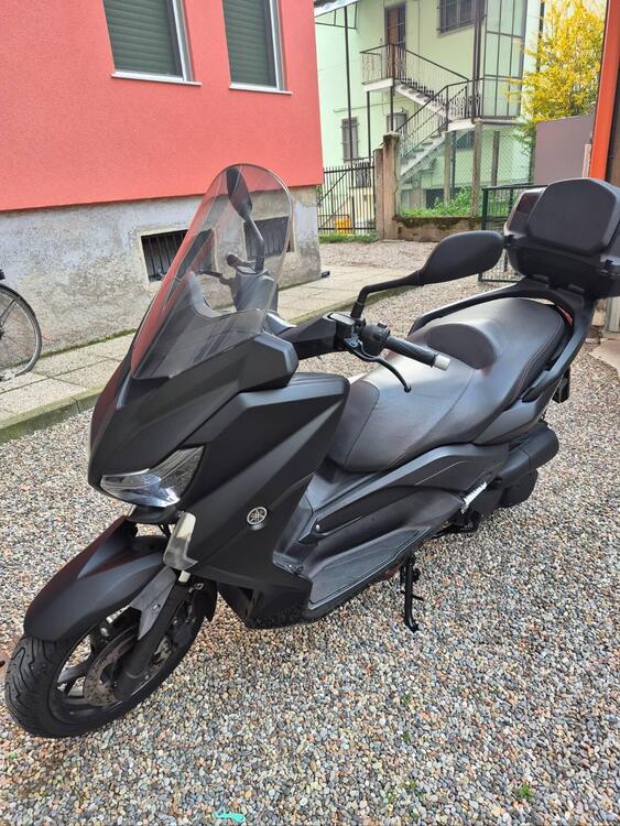 Yamaha X-Max 250 Iron Max ABS (2016) (4)