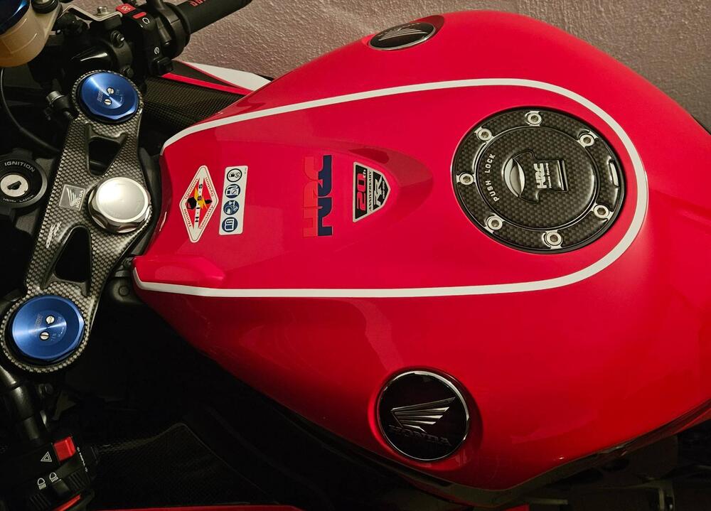 Honda CBR 1000 RR Fireblade (2012 - 16) (3)