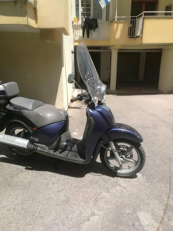 Aprilia Scarabeo 200 (2001 - 04)