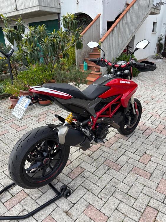 Ducati Hyperstrada 821 (2013 - 15) (4)