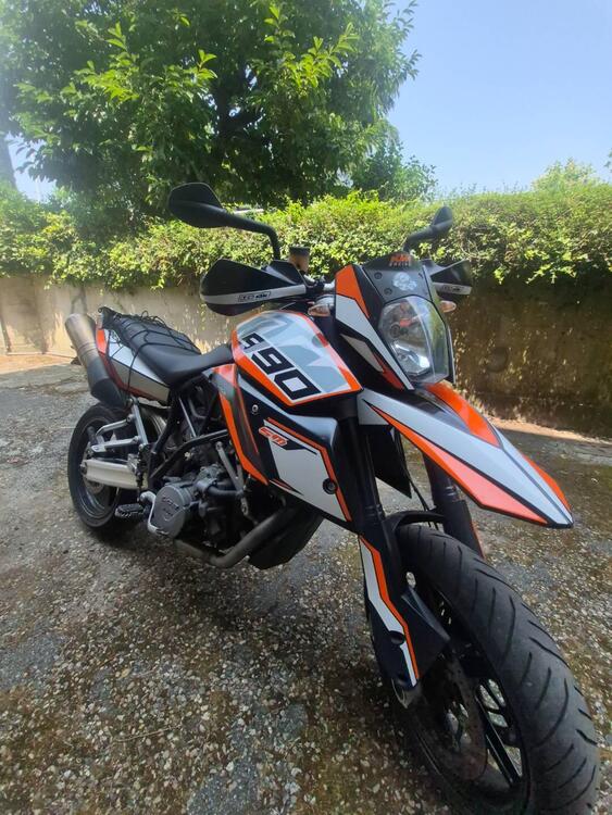 KTM 990 Supermoto (2007 - 08) (4)