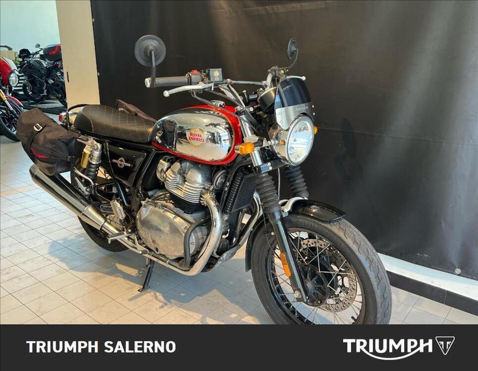 Royal Enfield Interceptor 650 Chrome (2020) (2)