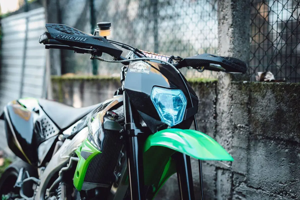 Kawasaki KX450F (2005 - 06) (13)