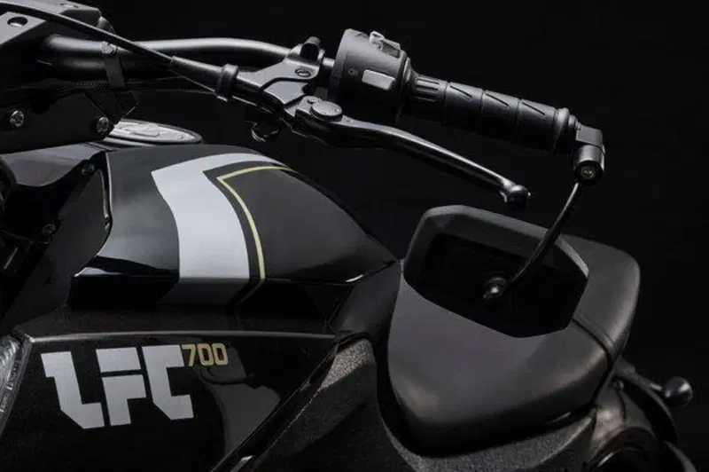 Benda Motorcycles LFC 700 (2024 - 26) (6)