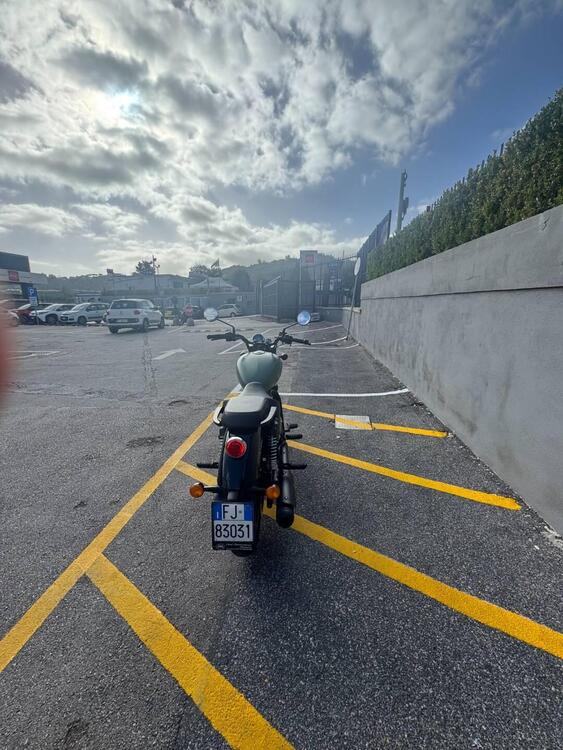 Royal Enfield Meteor 350 Fireball (2021 - 25) (5)