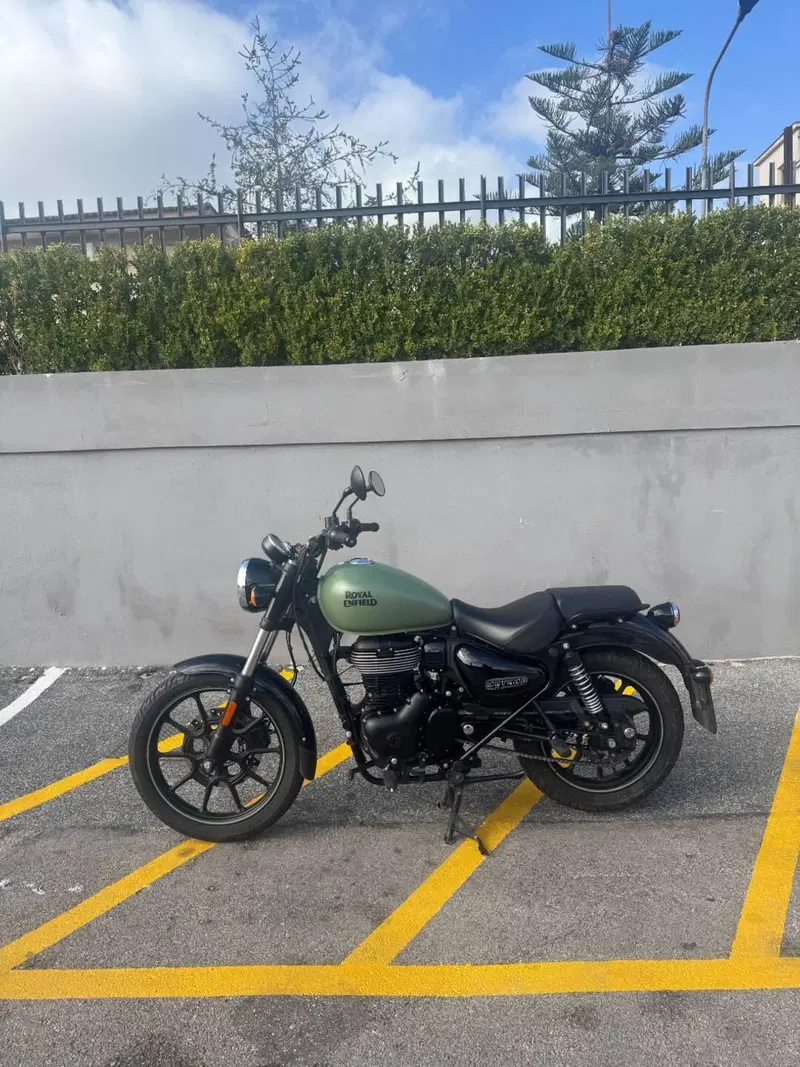 Royal Enfield Meteor 350 (2021 - 26)