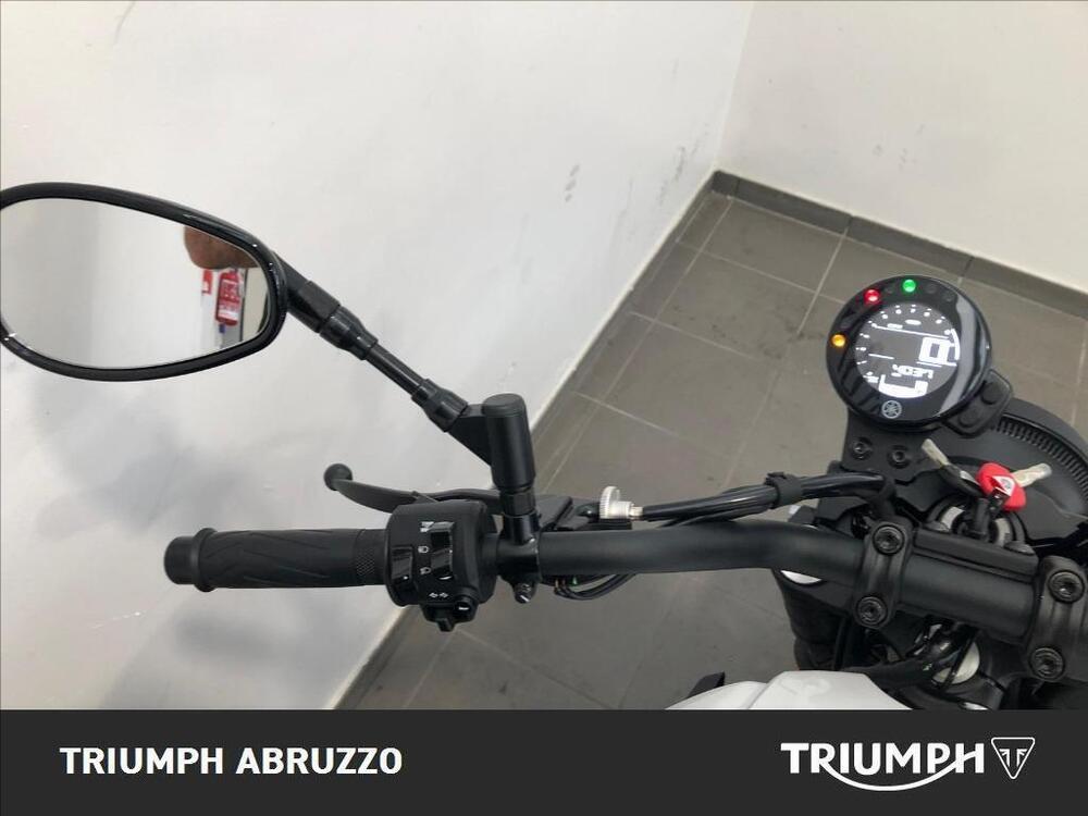 Yamaha XSR 700 (2022 - 25) (2)