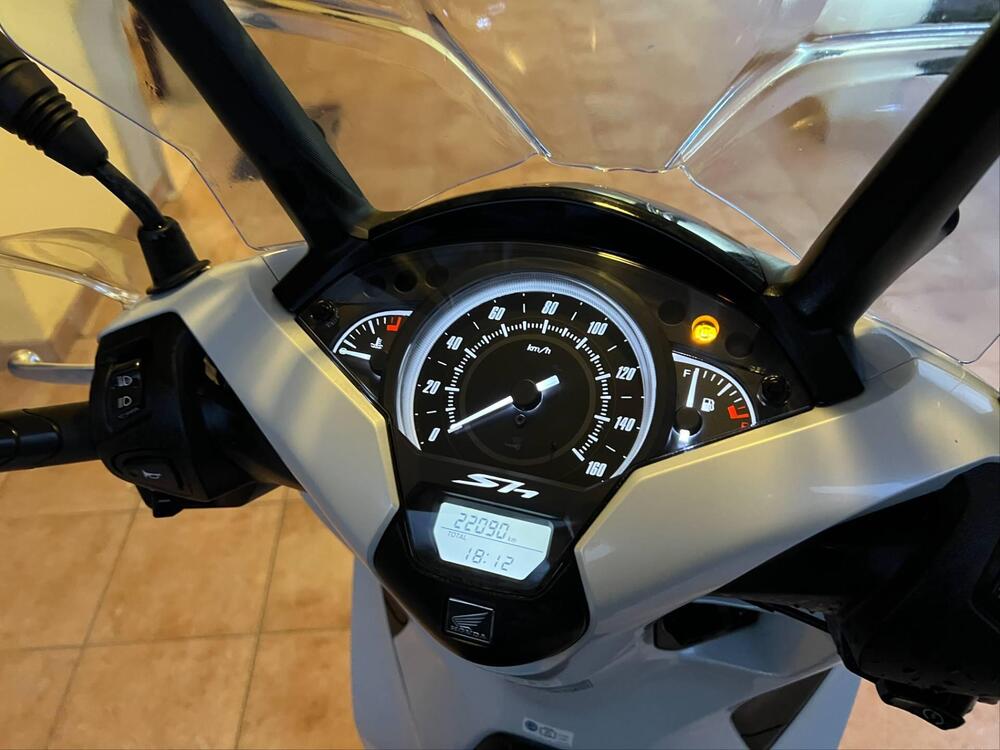 Honda SH 150 i (2017 - 19) (5)