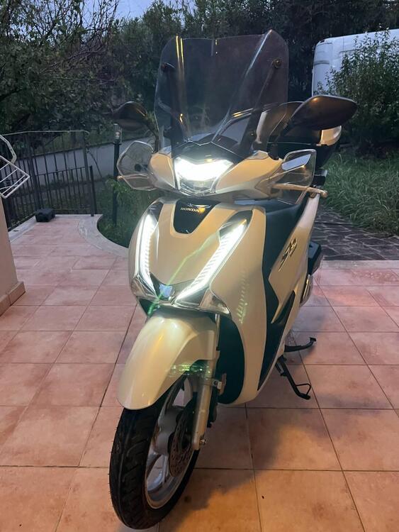 Honda SH 150 i (2017 - 19) (2)