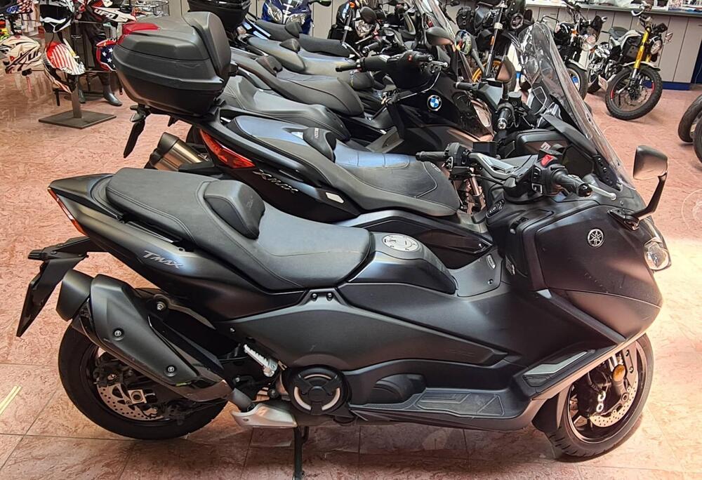 Yamaha T-Max 560 (2022 - 24)