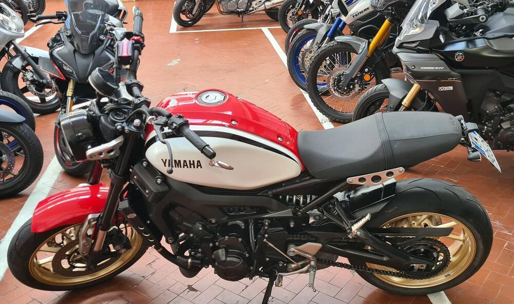 Yamaha XSR 900 (2022 - 25)