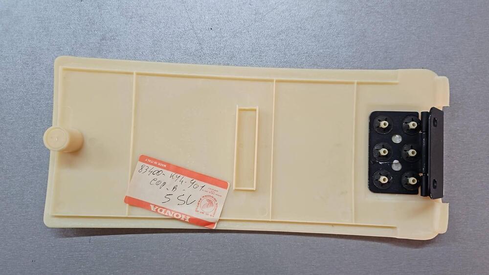 83400KY4901 Coperchio grezzo NSR Honda