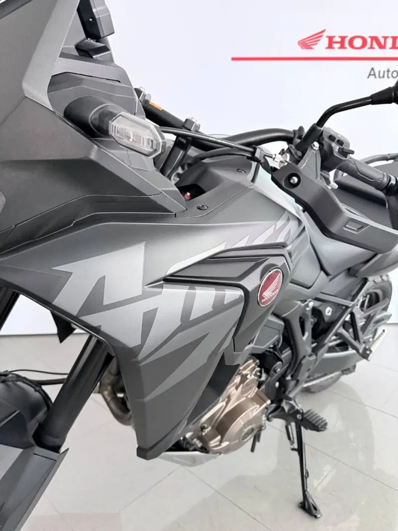 Honda Africa Twin CRF 1100L DCT (2022 - 23) (2)