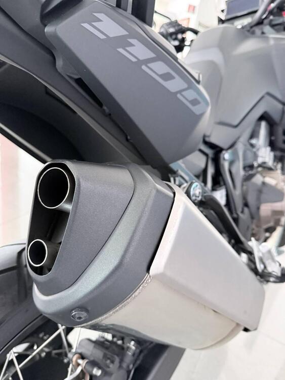 Honda Africa Twin CRF 1100L DCT (2022 - 23) (4)