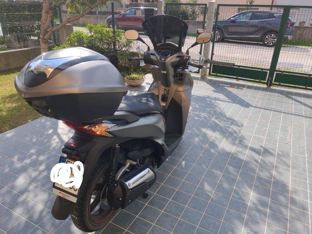 Honda SH 300 i Sport ABS (2018 - 20) (3)