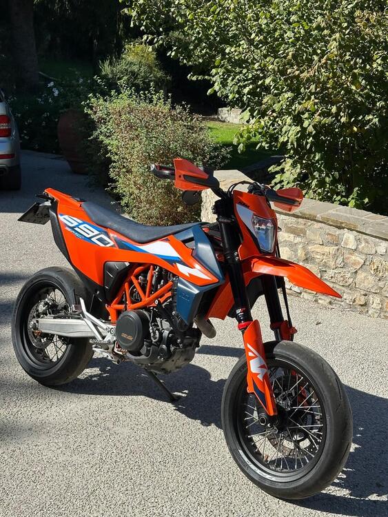 KTM 690 SMC R (2023 - 25)