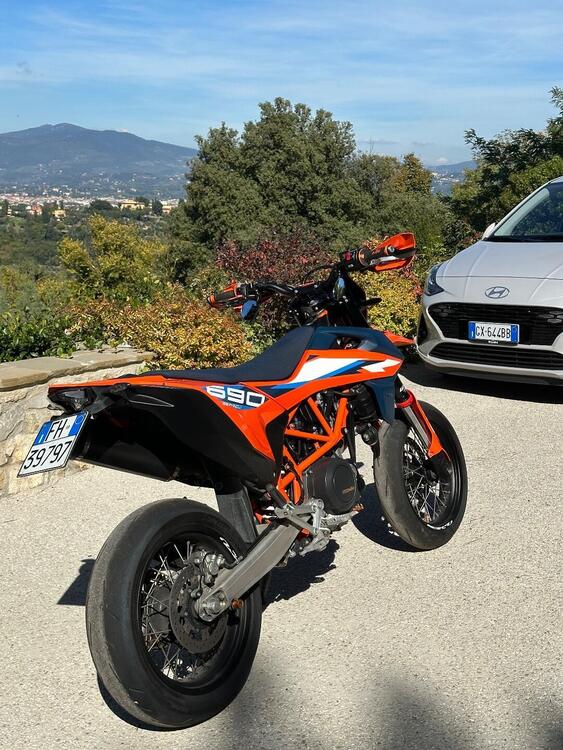 KTM 690 SMC R (2023 - 25) (4)