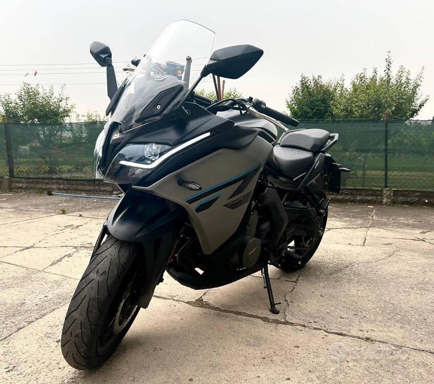 CFMOTO 650GT (2021 - 25) (2)
