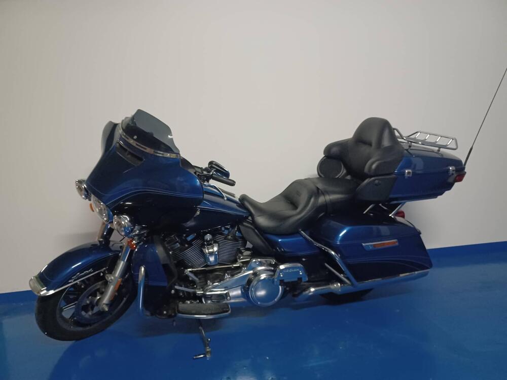 Harley-Davidson 107 Electra Glide Ultra Limited (2017 - 18) - FLHTK (2)