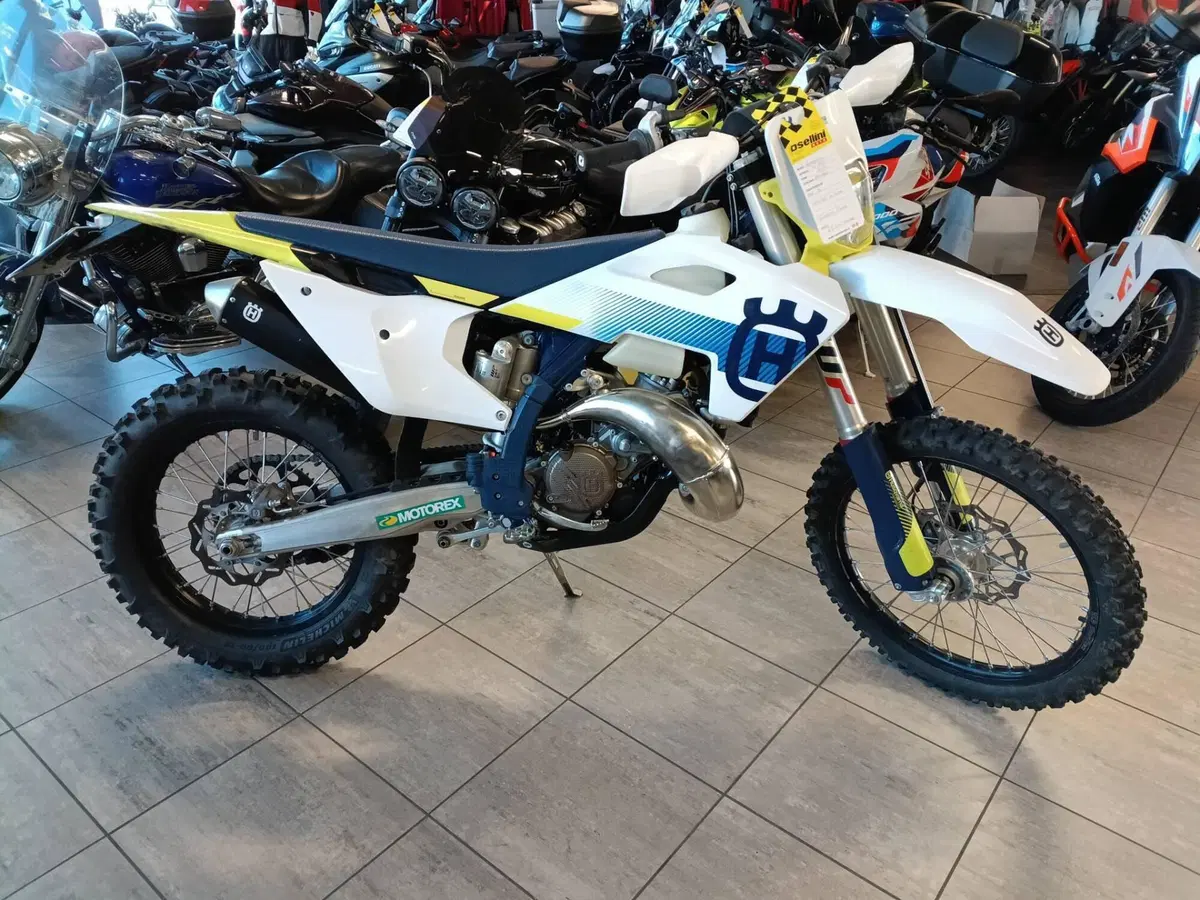 Husqvarna TE 150 (2024) (6)
