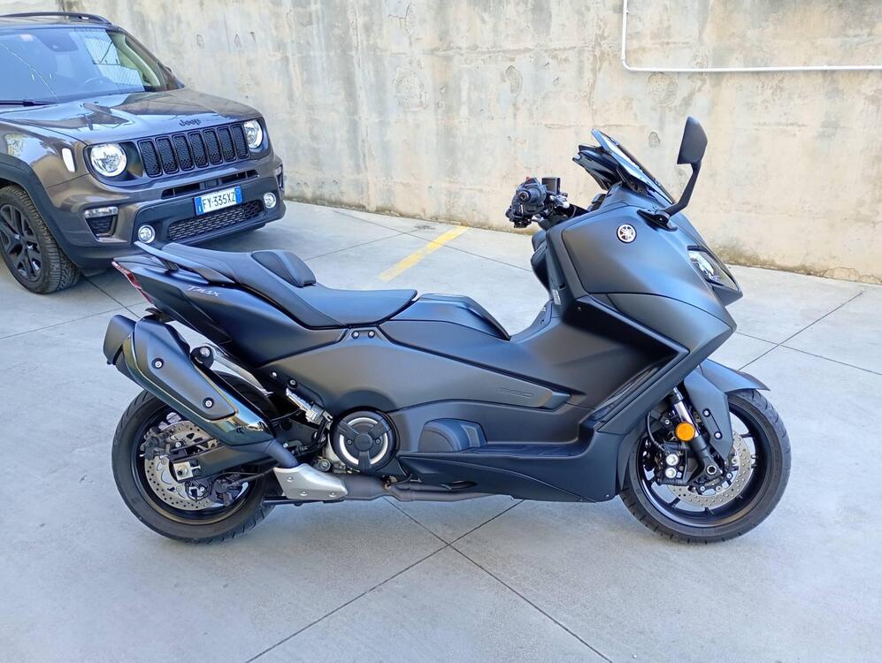 Yamaha T-Max 560 (2022 - 24) (2)