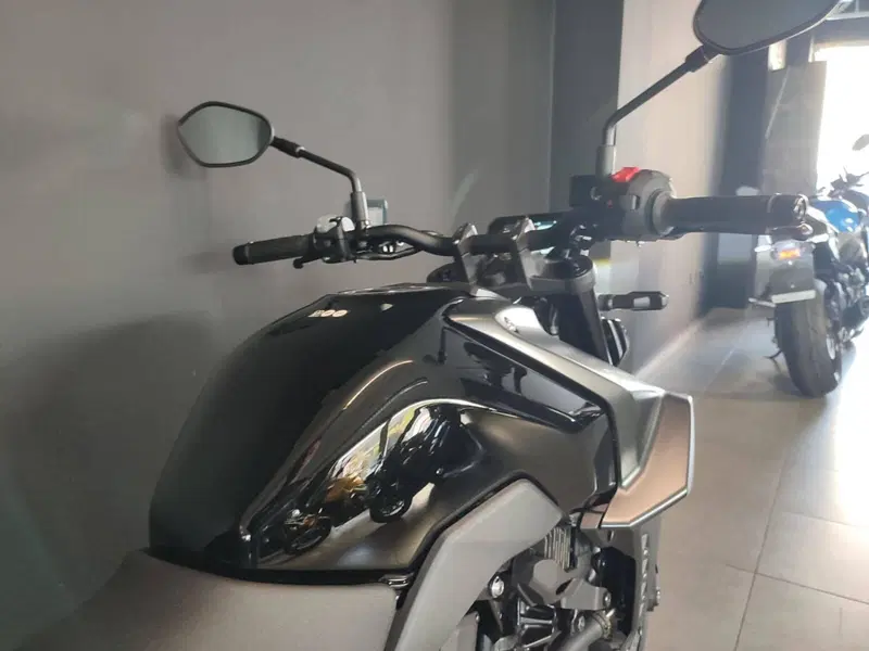 Suzuki GSX-8S (2025 - 26) (3)