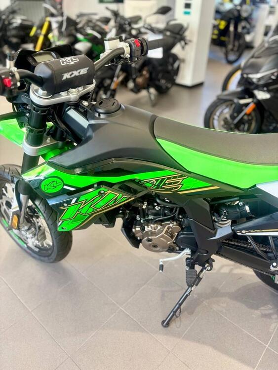 Kl KXE 125 Motard (2022 - 24) (5)