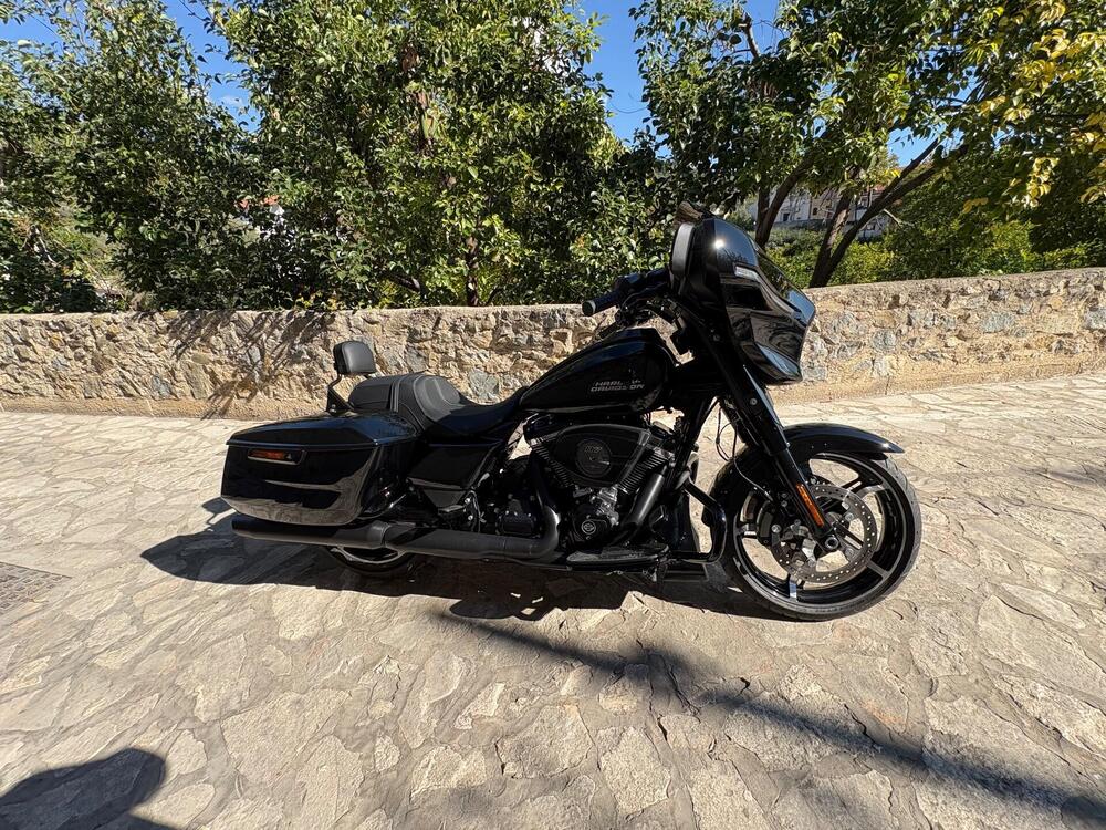 Harley-Davidson Street Glide (2024 - 25) (2)